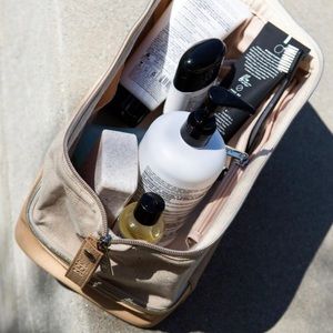 Béis Travel Dopp Kit